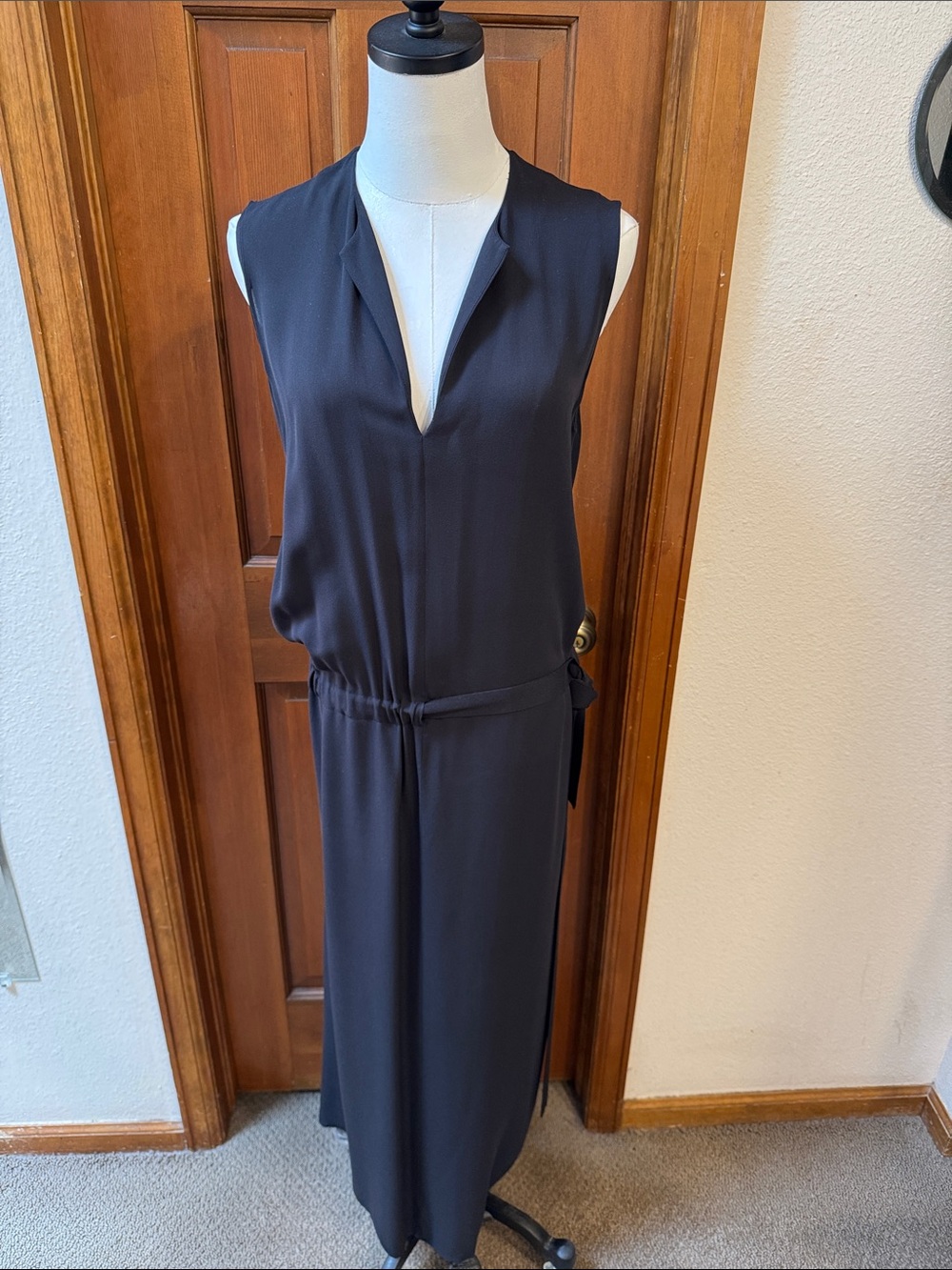 Vince Black Sleeveless V-Neck Maxi Dress Size M